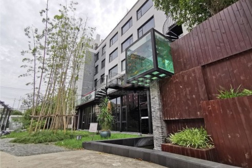 双轨交汇漕河泾德必易园,350平精装办公室出租